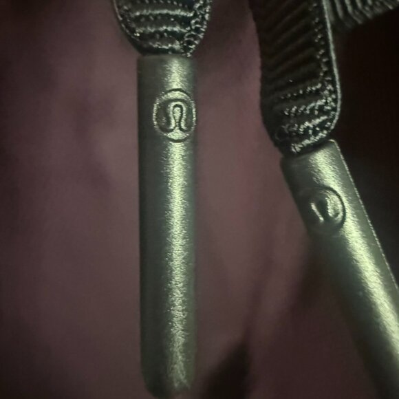 Lululemon Non-Stop Romper Women 4 Black Cherry/Maroon Stretch Lightweight Active - Picture 3 of 6